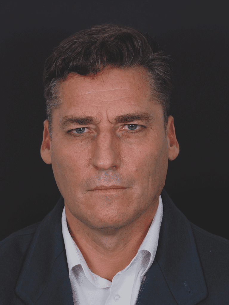 Headshot of Jan - Senior Account Director.