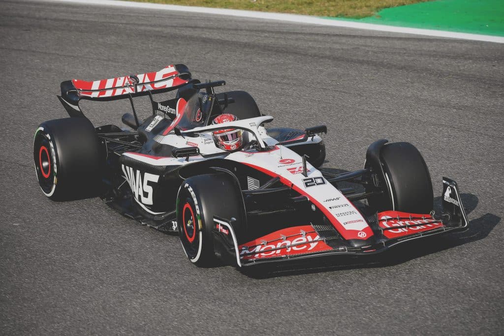 Act » admin by request Kevin magnussen in his haas-ferrari practicing for the 2023 italian. » admin by request