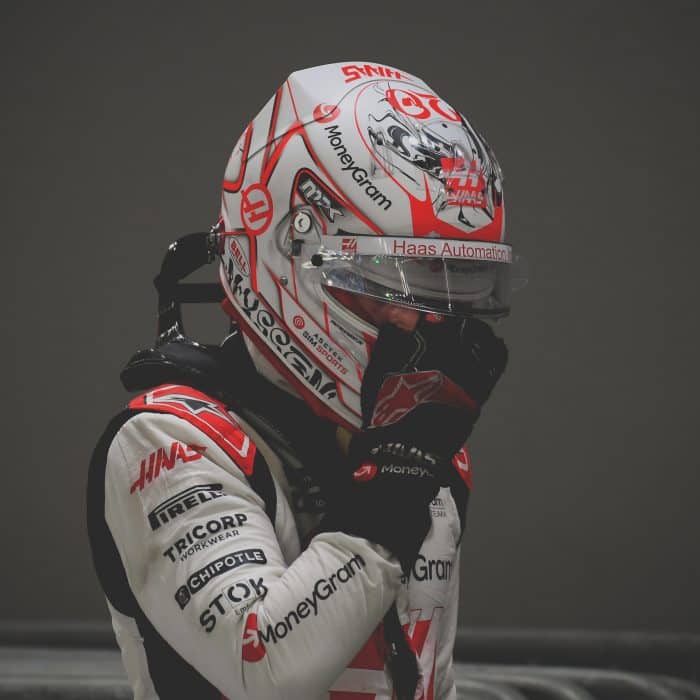 Pit » admin by request Kevin magnussen at the singapore grand prix adjusting his helmet 2023 » admin by request